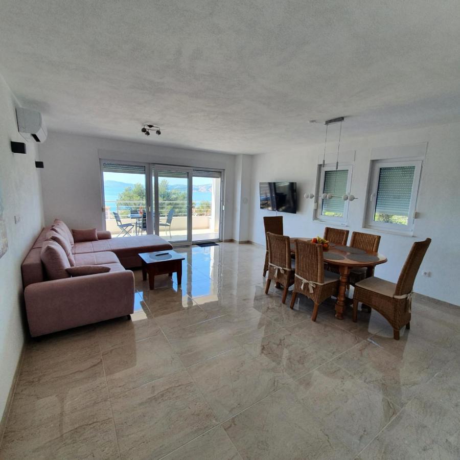 Villa Botic Трогир Екстериор снимка