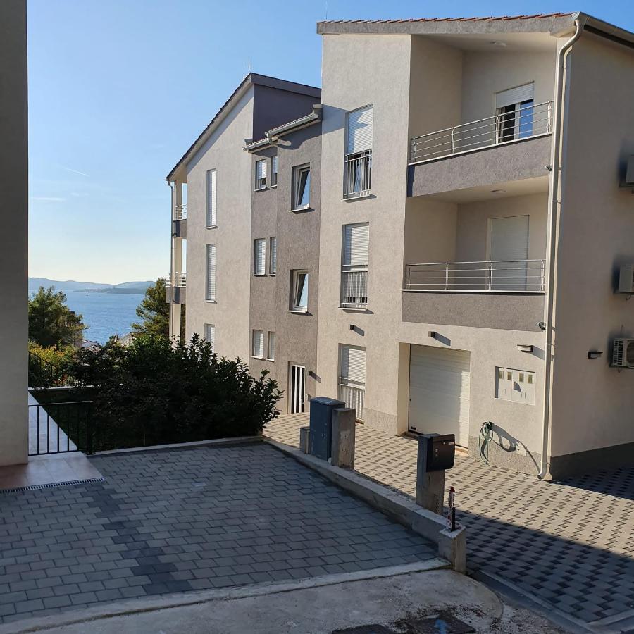 Villa Botic Трогир Екстериор снимка