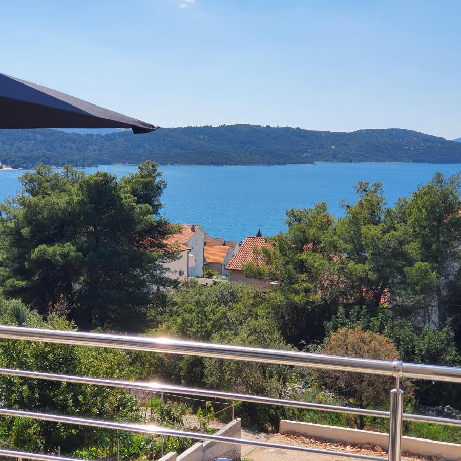 Villa Botic Трогир Екстериор снимка
