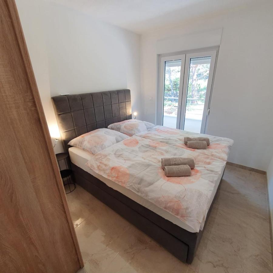 Villa Botic Трогир Екстериор снимка